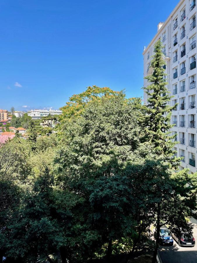 Air-Conditioned Apartment With Garage Near The Sea Nice Ngoại thất bức ảnh